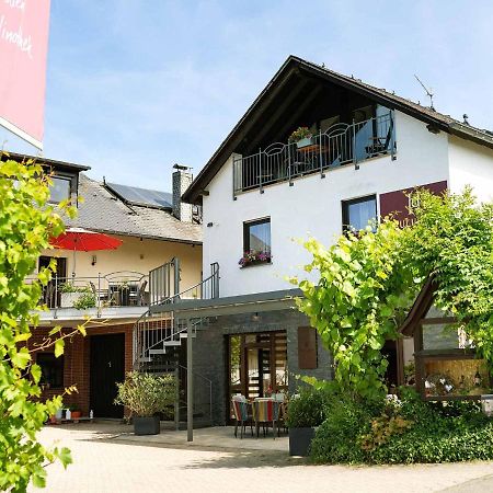 Hotel Wein & Wohngut Paulushof Pünderich Exterior foto